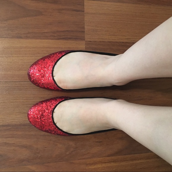 Sparkly Red Flats - Picture 7 of 7